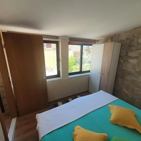 Happy Lp Apartment *