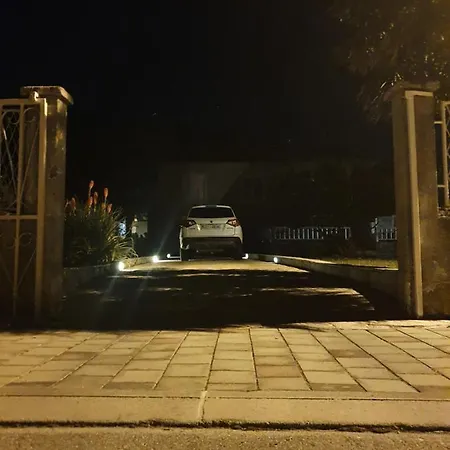 アパート Happy Lp